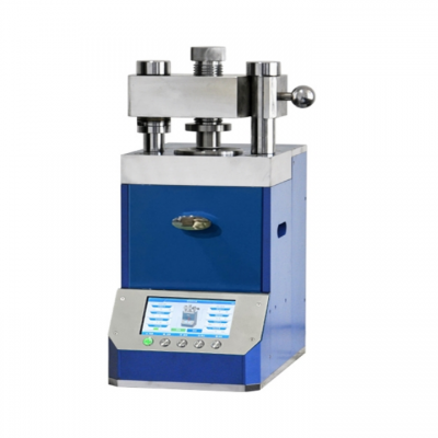 Isostatic Pressing Machine